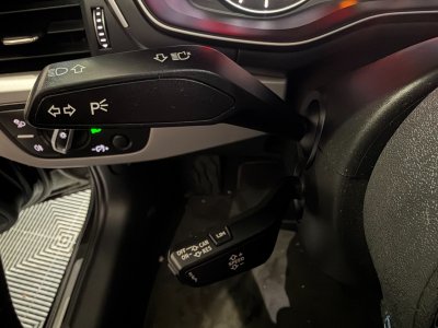 Audi A4 AVANT 30 TDI 122 S tronic 7 Design Luxe - 22