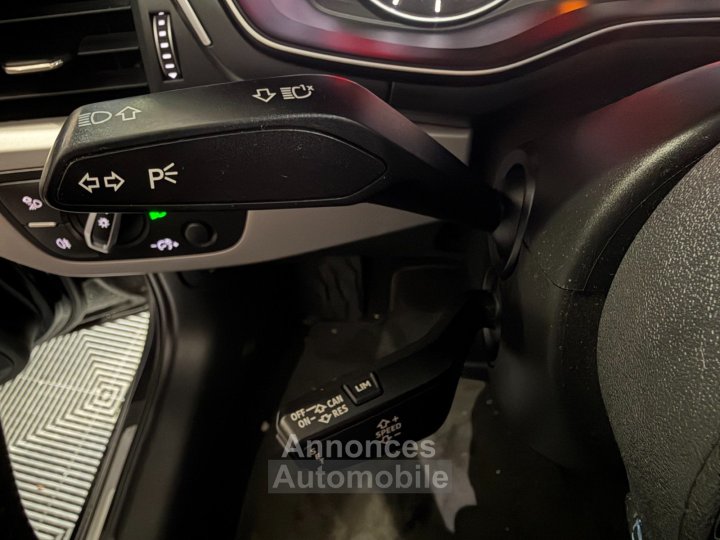 Audi A4 AVANT 30 TDI 122 S tronic 7 Design Luxe - 22