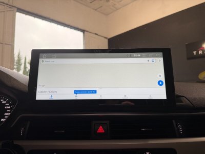 Audi A4 AVANT 30 TDI 122 S tronic 7 Design Luxe - 25