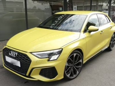 Audi A3 Sportback 40 TFSI quattro S-Line*B&O*Head-Up* - 2