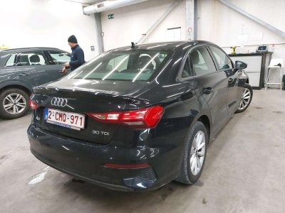 Audi A3 30TDi Sedan Advanced   - 3