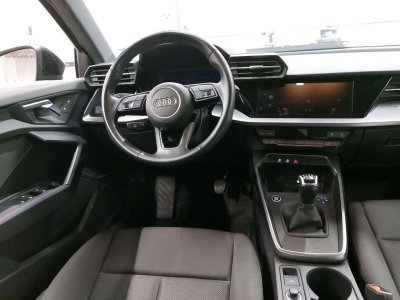 Audi A3 30TDi Sedan Advanced   - 5