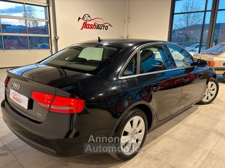Audi A4 PHASE 2 20 TDi Multitronic 190cv-BVA-2015 - 4
