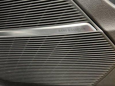 Audi RS Q8 RSQ8 TVA Toit panoramique Attelage électrique Freins carbone céramique - 11