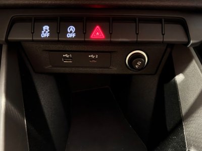 Audi A1 Sportback 10 115ch advanced s-tronic carplay line assist virtual cockpit afu - 39