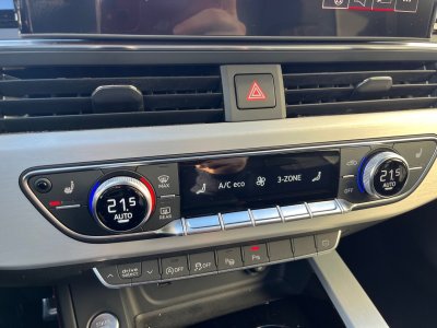 Audi A4 AVANT - 35 TDI 163 S TRONIC - COMPETITION - 32