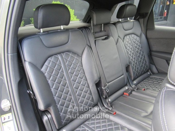 Audi SQ7 V8 435ch &ndash; Performance et Luxe, 4x4, Carte Grise sur Place - TVA R&eacute;cup&eacute;rable - 8
