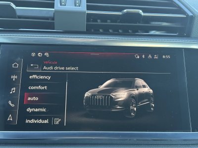 Audi Q3 35 TDI 150 ch S tronic 7 S line plus   - 14