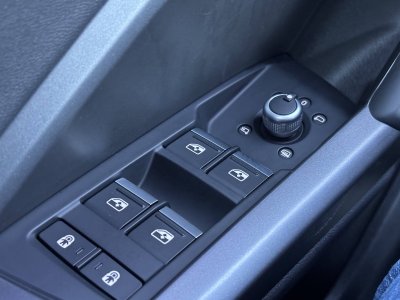 Audi Q3 35 TDI 150 ch S tronic 7 S line plus   - 23