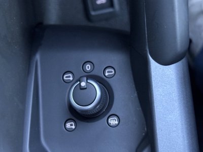 Audi Q3 35 TDI 150 ch S tronic 7 S line plus   - 24