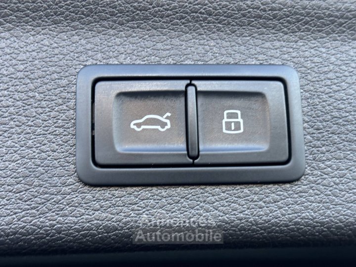 Audi Q3 35 TDI 150 ch S tronic 7 S line plus - 31