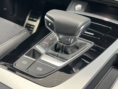 Audi Q5 40 TDI 204 S tronic 7 Quattro S line   - 14