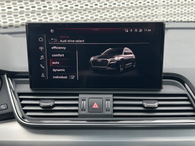 Audi Q5 40 TDI 204 S tronic 7 Quattro S line   - 25