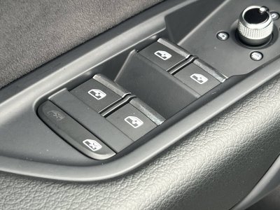 Audi Q5 40 TDI 204 S tronic 7 Quattro S line   - 27