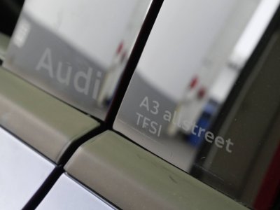 Audi A3 PI ALLSTREET 35 TFSI 150 S TRONIC 7 FINITION AVUS   - 3