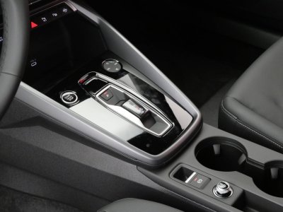 Audi A3 PI ALLSTREET 35 TFSI 150 S TRONIC 7 FINITION AVUS   - 12