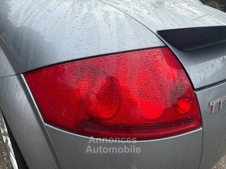 Audi TT 32 V6 Quattro DSG / Son Bose / Si&egrave;ges Chauffants - 33