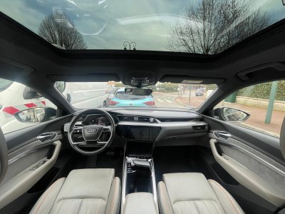 Audi e-tron 55 quattro 408 ch Avus Extended   - 11