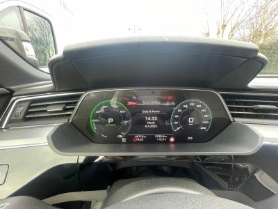 Audi e-tron 55 quattro 408 ch Avus Extended   - 17