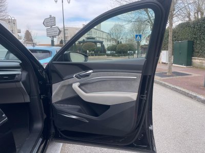 Audi e-tron 55 quattro 408 ch Avus Extended   - 41