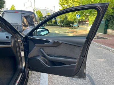 Audi S4 AVANT 30 TFSI QUATTRO   - 35