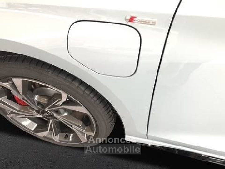 Audi A3 Sportback 45TFSIe S tronic S LINE%2BPANO%2BSITZHZ - 9