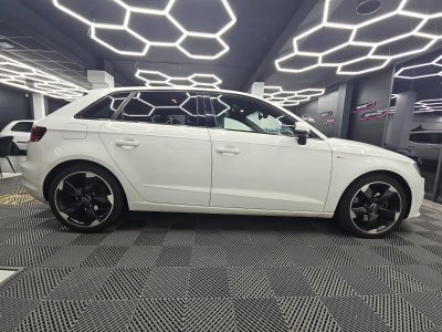 Audi A3 Sportback 20 TDI 184 Ambition Quattro S tronic 6 pack SLINE   - 3