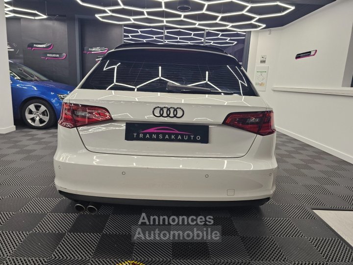 Audi A3 Sportback 20 TDI 184 Ambition Quattro S tronic 6 pack SLINE - 5