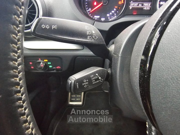 Audi A3 Sportback 20 TDI 184 Ambition Quattro S tronic 6 pack SLINE - 23