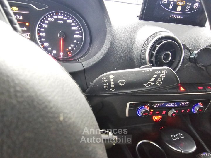 Audi A3 Sportback 20 TDI 184 Ambition Quattro S tronic 6 pack SLINE - 25