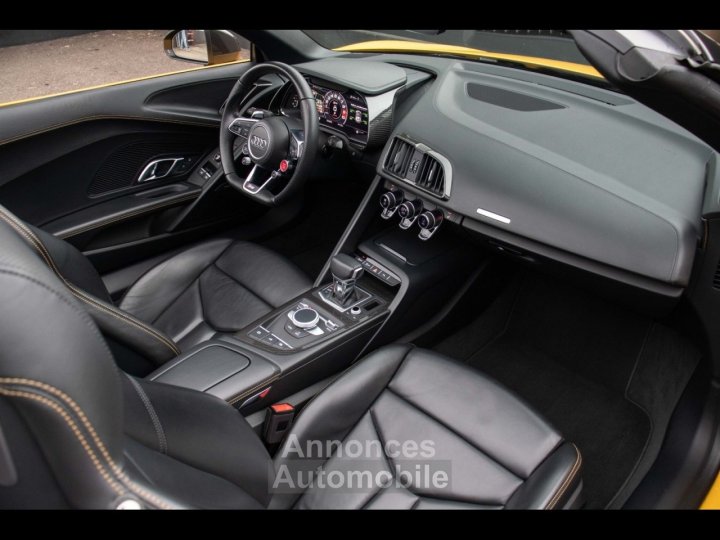Audi R8 Spyder V10 Plus - 52l - 610ch - FULL CARBONE ! - 19