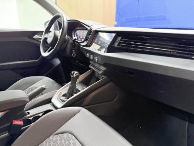 Audi A1 Sportback 10 30 TFSI 110 BV S-Tronic ADVENCED - Suivi   - 16