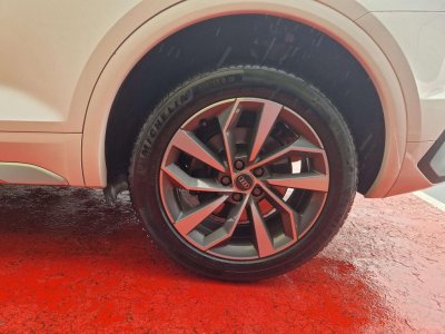 Audi Q5 Sportback Quattro 20 40 TDI Mild Hybrid - 204 - BV S-tronic S line - 12