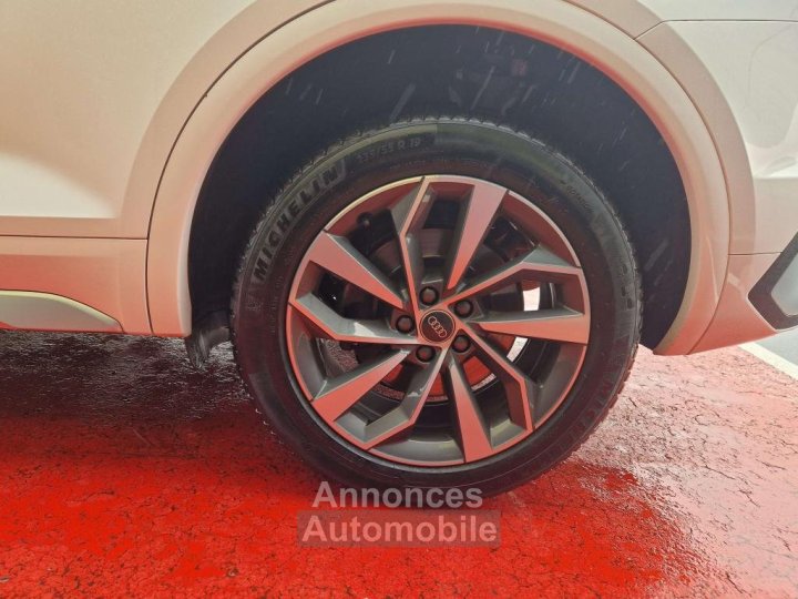 Audi Q5 Sportback Quattro 20 40 TDI Mild Hybrid - 204 - BV S-tronic S line - 12