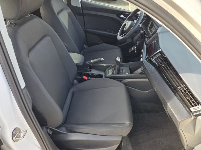 Audi A1 Sportback 30 TFSI 110CH DESIGN - 12