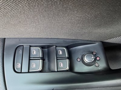 Audi Q3 20 TDI 150 ch Quattro Ambiente -R&eacute;gulateur de Vitesse -   - 36