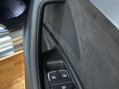 Audi A8 V6 30 TDI 250 DPF Quattro Avus Tiptronic A   - 14