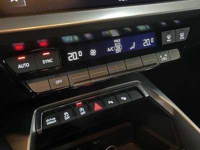 Audi A3 Sportback IV 30 TDI 116ch Business line   - 17