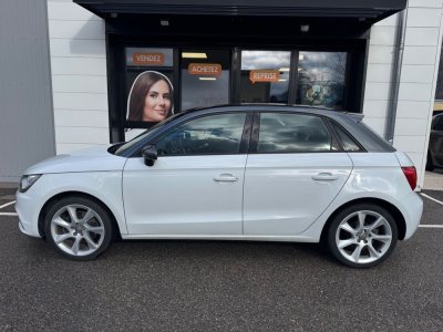 Audi A1 Sportback 14 tfsi 120ch ambiente s-tronic bva + gps sieges chauffants radar av-ar   - 4