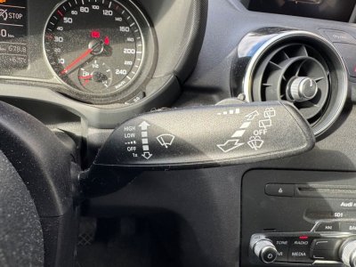 Audi A1 Sportback 14 tfsi 120ch ambiente s-tronic bva + gps sieges chauffants radar av-ar   - 28