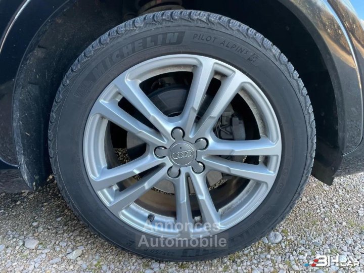 Audi Q3 20 TDI 150 S-TRONIC S-LINE - Cuir alcantara chauffants - Phares LED - Suivi complet - 24