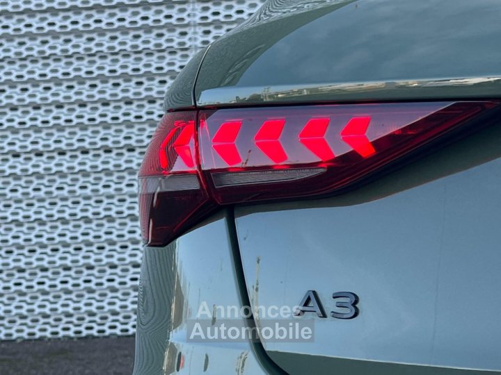 Audi A3 Sportback TDI 150 S tronic 7 S line - 31