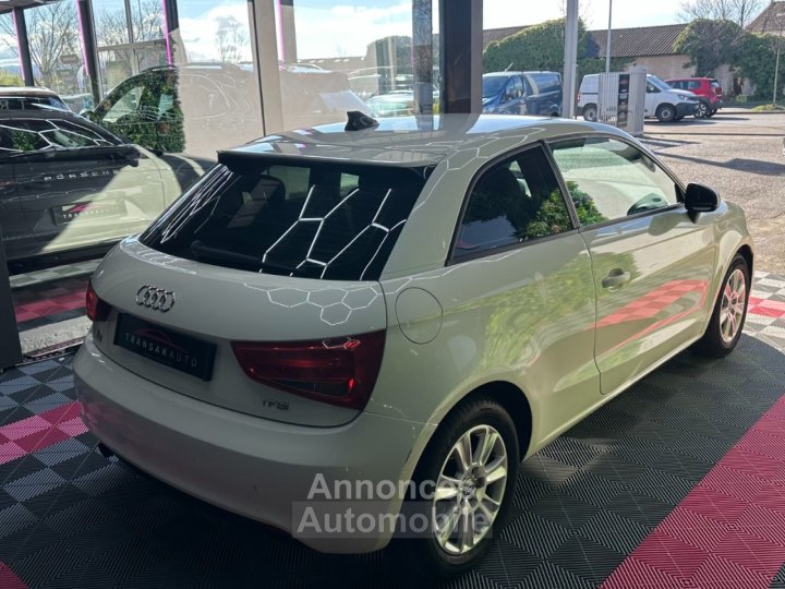 Audi A1 12 TFSI 85 ch Ambiente 3 Portes - Suivi - Radio - Regulateur - 4