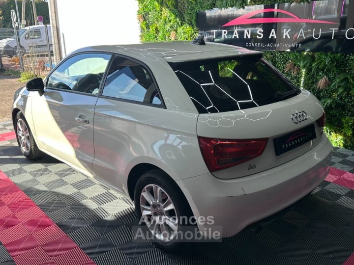 Audi A1 12 TFSI 85 ch Ambiente 3 Portes - Suivi - Radio - Regulateur - 5