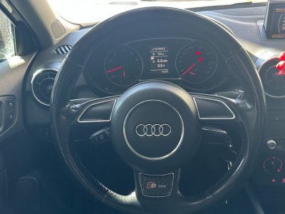 Audi A1 12 TFSI 85 ch Ambiente 3 Portes - Suivi - Radio - Regulateur   - 8