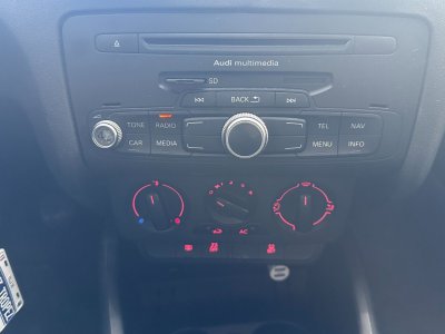 Audi A1 12 TFSI 85 ch Ambiente 3 Portes - Suivi - Radio - Regulateur   - 11