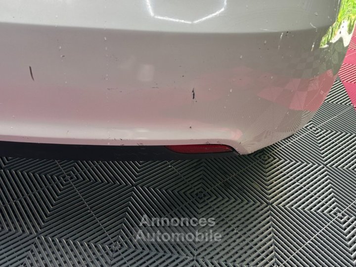 Audi A1 12 TFSI 85 ch Ambiente 3 Portes - Suivi - Radio - Regulateur - 24