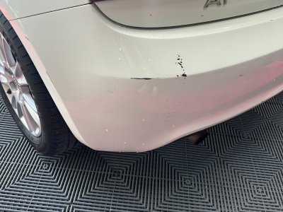 Audi A1 12 TFSI 85 ch Ambiente 3 Portes - Suivi - Radio - Regulateur   - 26