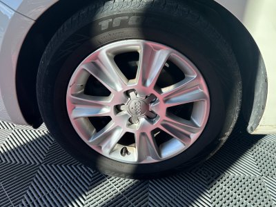 Audi A1 12 TFSI 85 ch Ambiente 3 Portes - Suivi - Radio - Regulateur   - 29