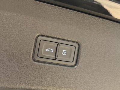 Audi Q5 Sportback 50 TFSI e 299 ch S-Line quattro S-tronic 7 - Premi&egrave;re Main   - 22